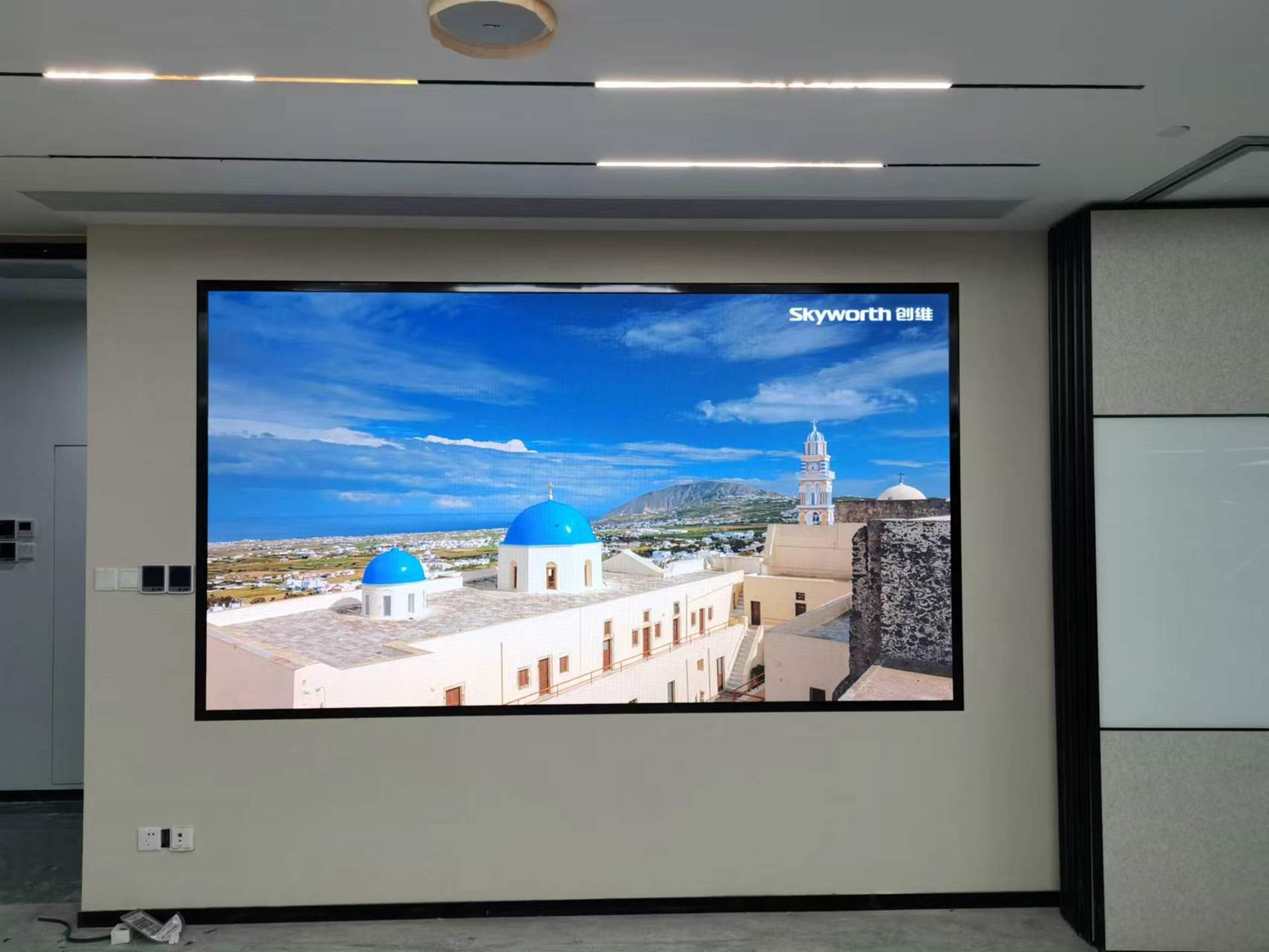 Indoor P1.5 LED display3