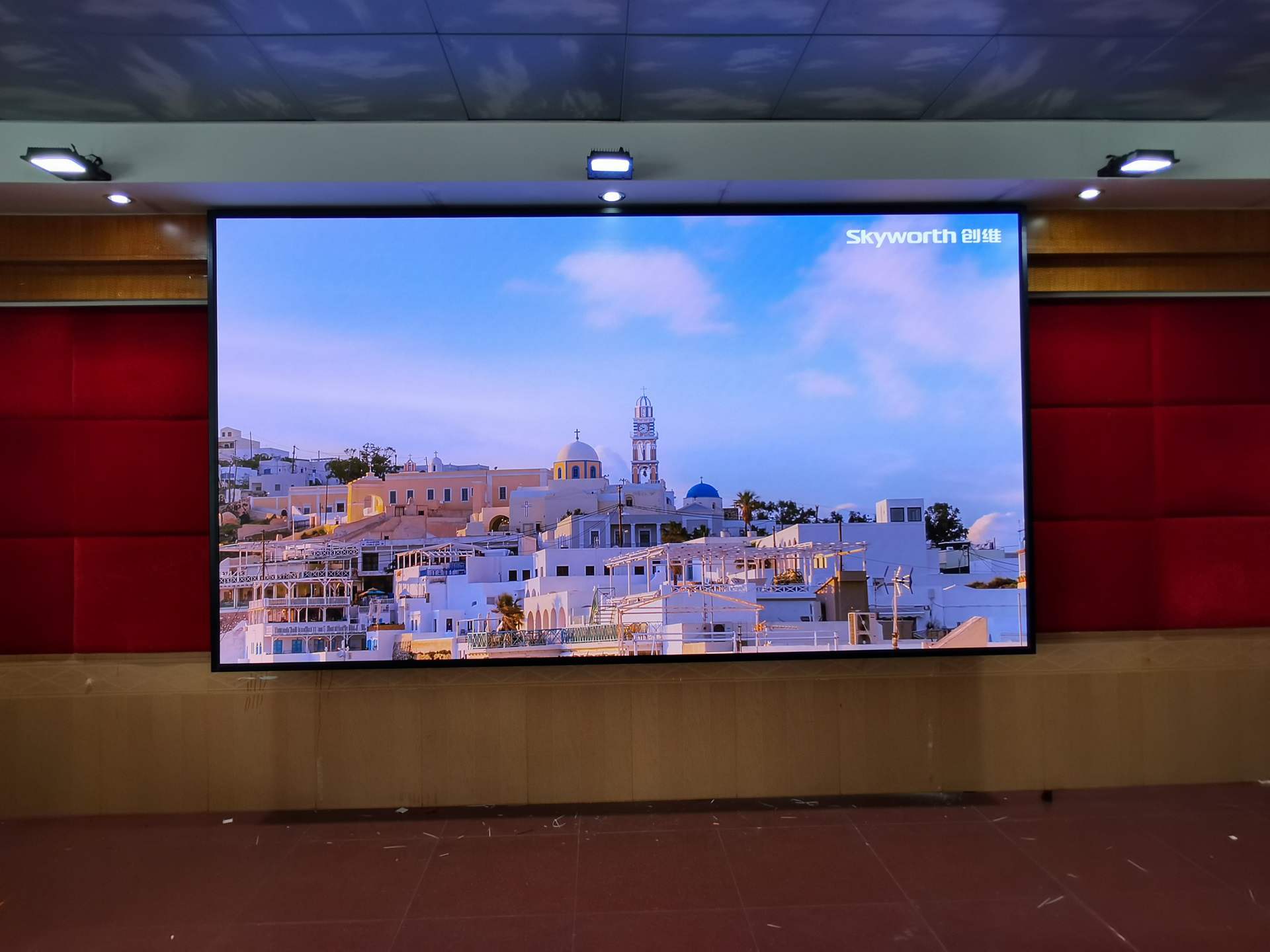 Indoor P1.6 LED display1