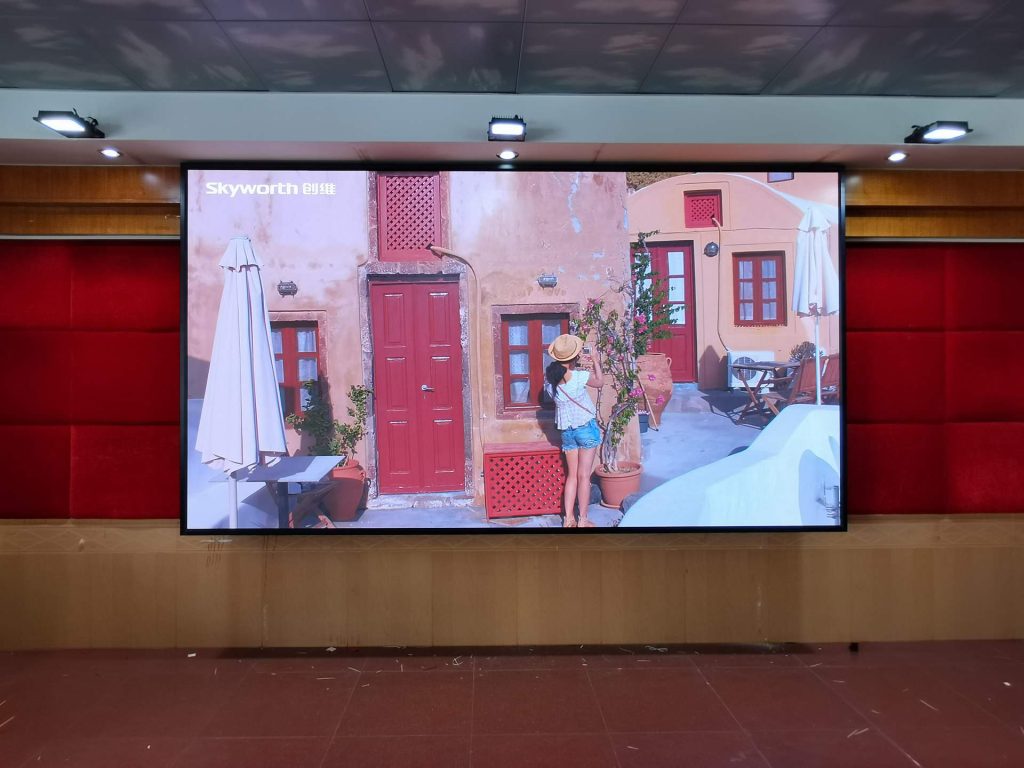 Indoor P1.6 LED display5