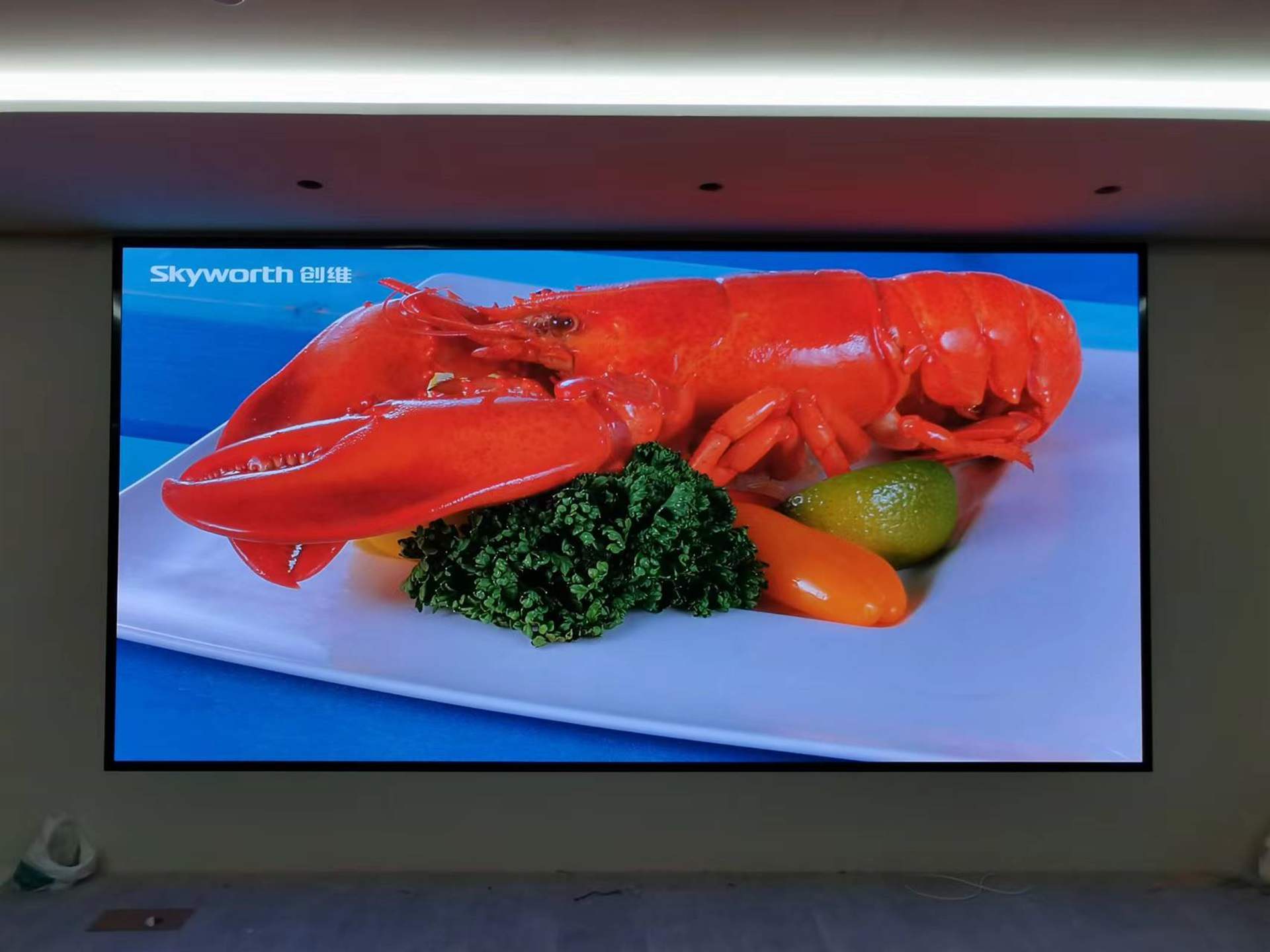 Indoor P2 LED display1