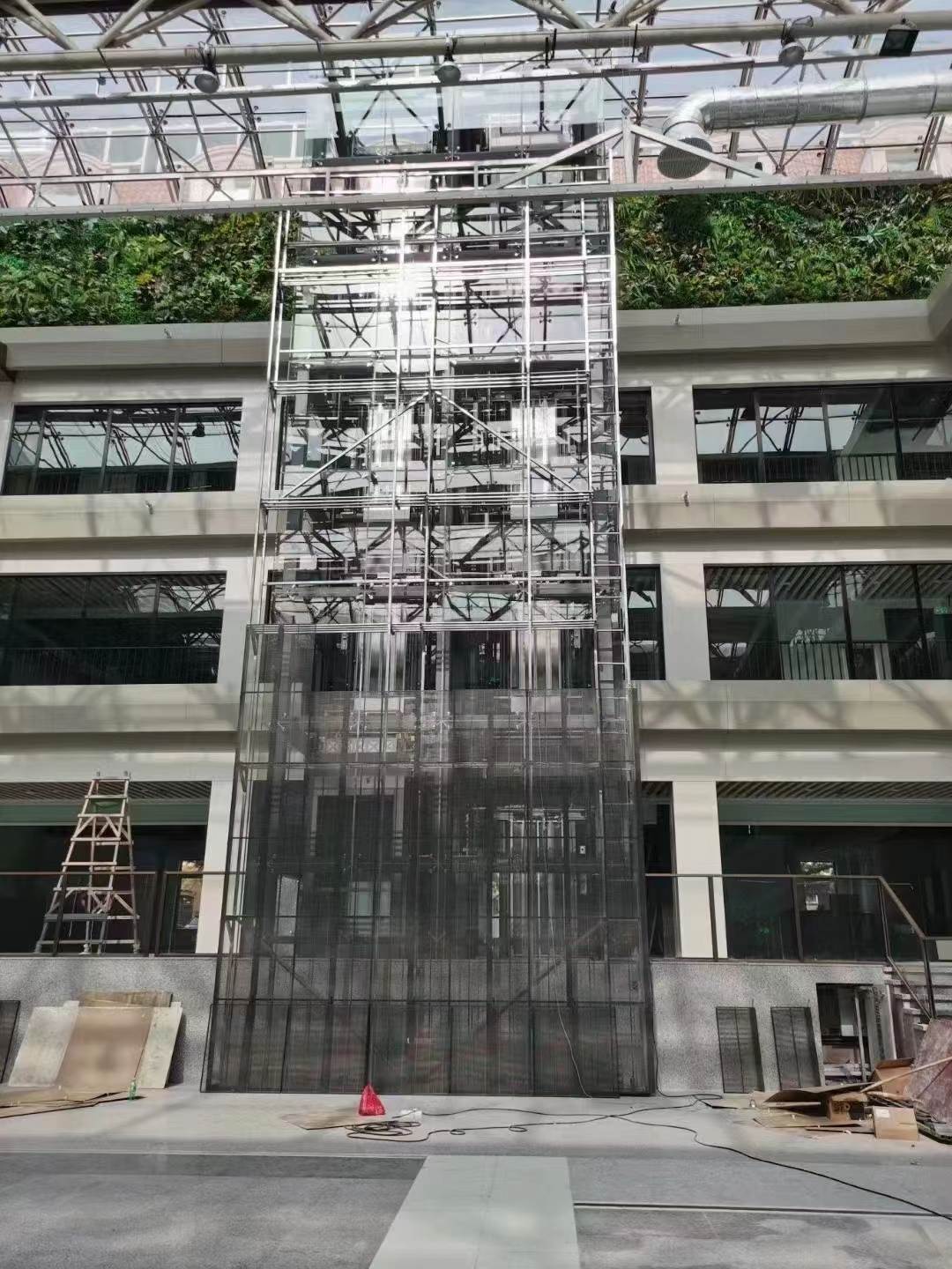 LED transparent screen5